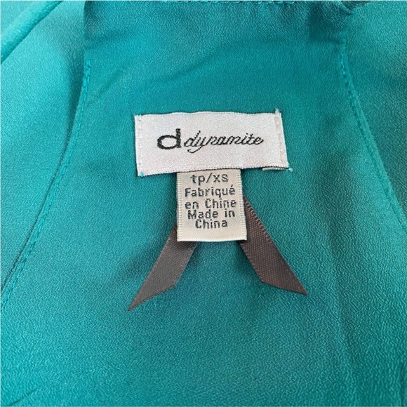 Dynamite Tank Top Teal V Neck - Picture 6 of 6